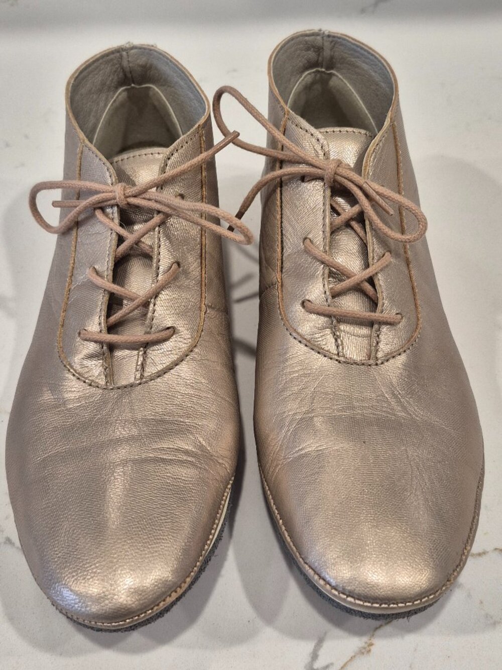 Cloud, EU 37, Shiny Pink Taupe